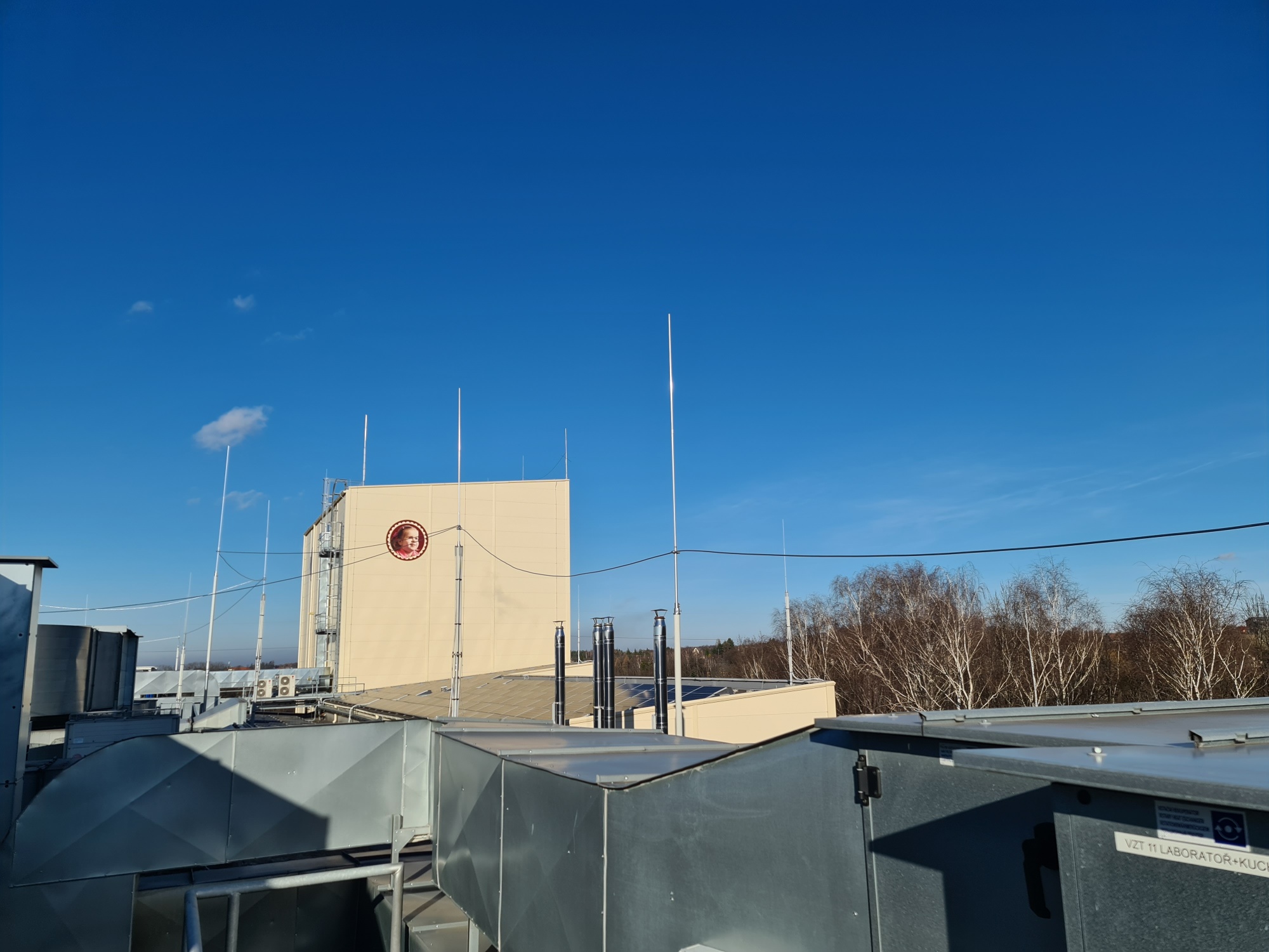 Detail hromosvodové ochrany v areálu ve Frýdku-Místku